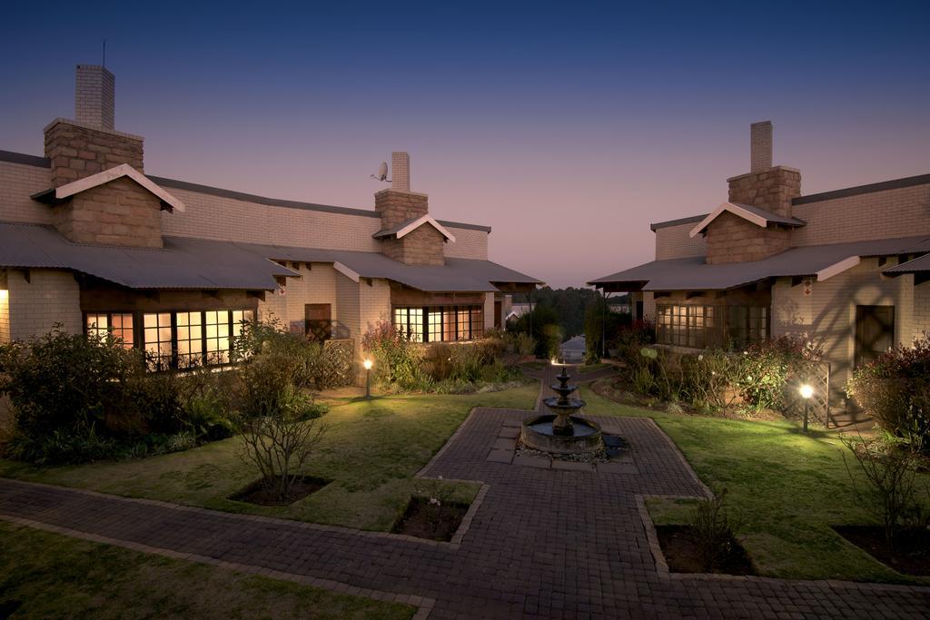 The Highlander Hotel Dullstroom Exteriér fotografie